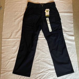 Men’s First Tactical V2 tactical pant in midnight navy. NWT. 30x30